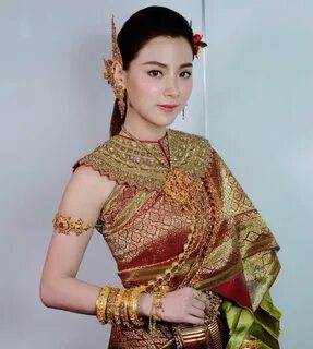 ฮ อ ต ก ว า เ ม ษ า!"ใ บ เ ฟ ร น" เ ต ร ย ม ส ล ด ล ค ส า... 