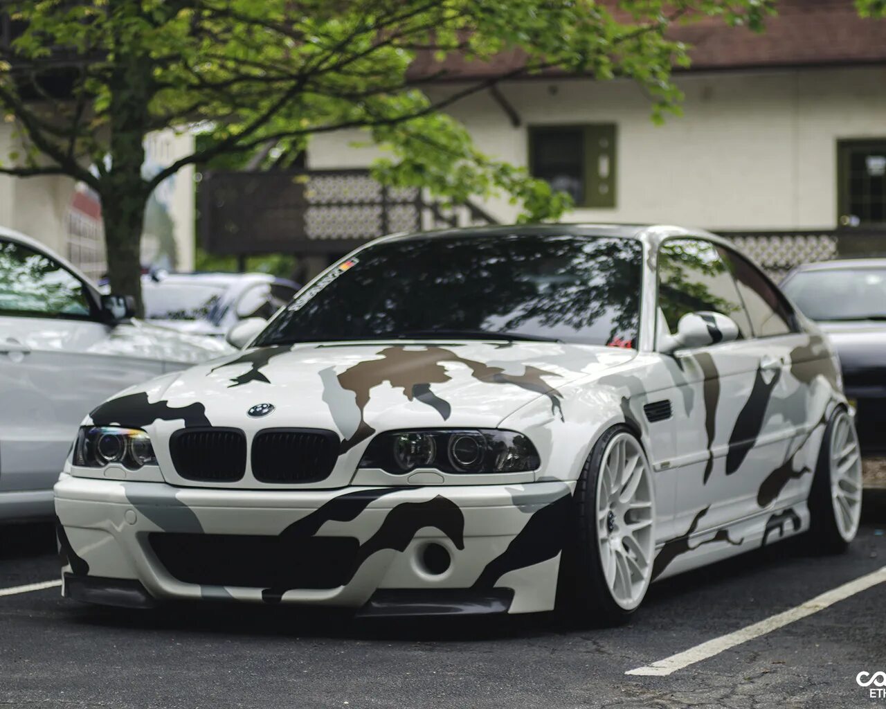 Бмв хаки. BMW m3 Camo. Камуфляж БМВ е46. Тюнингованный BMW m3. BMW 3 камуфляж.