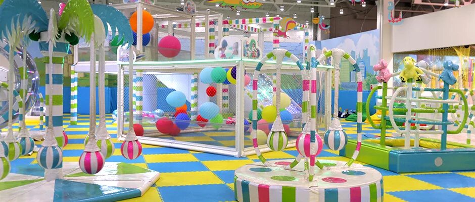 Kids island. Yu Kids Island мега Химки. ТЦ мега Химки детская комната. Игровая комната мега Химки. Игровая комната в меге.