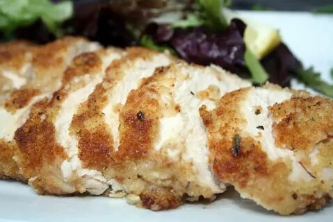 Куриное филе с сыром в сухарях