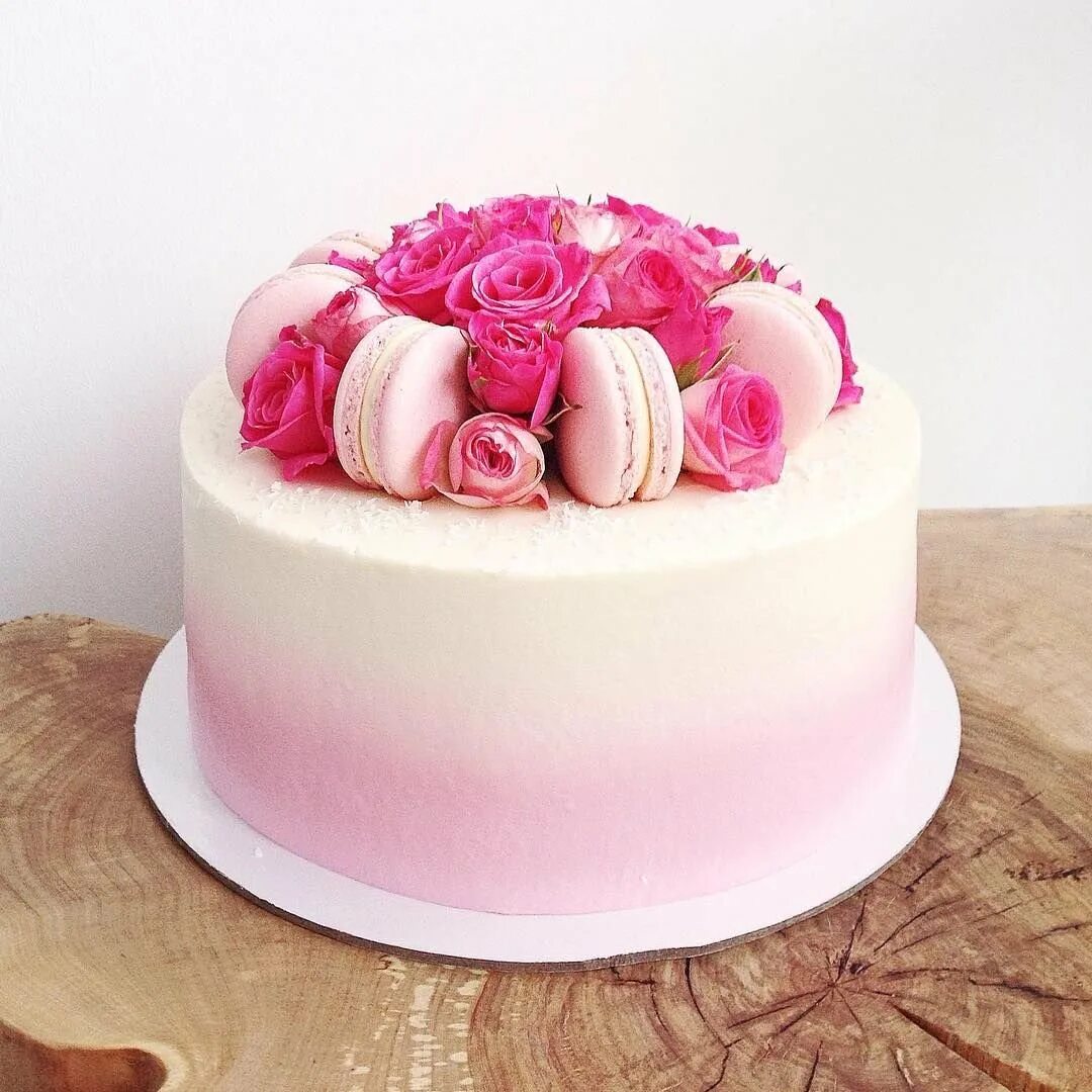 Красивые торты. Торт для девочки в розовых тонах. Красивый торт для женщины. Украшение торта для девушки. Фото розовых тортов