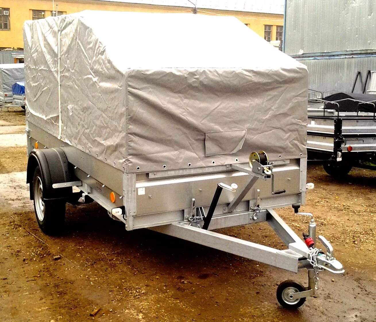 прицеп марка 829450. 5 х 1. прицеп трейлер 829450. 5х1. прицеп 829450 тент 2.