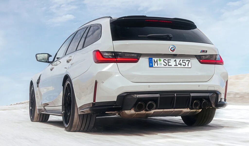 М4 универсал. M3 Touring 2023. BMW m3 универсал 2023. M3 g81 Touring. BMW m3 g81 Touring.