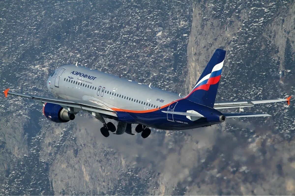 Airbus a320. Аэробус а320. Самолёт Аэробус а320. Аэробус а320 Аэрофлот. Airbus a320-214.