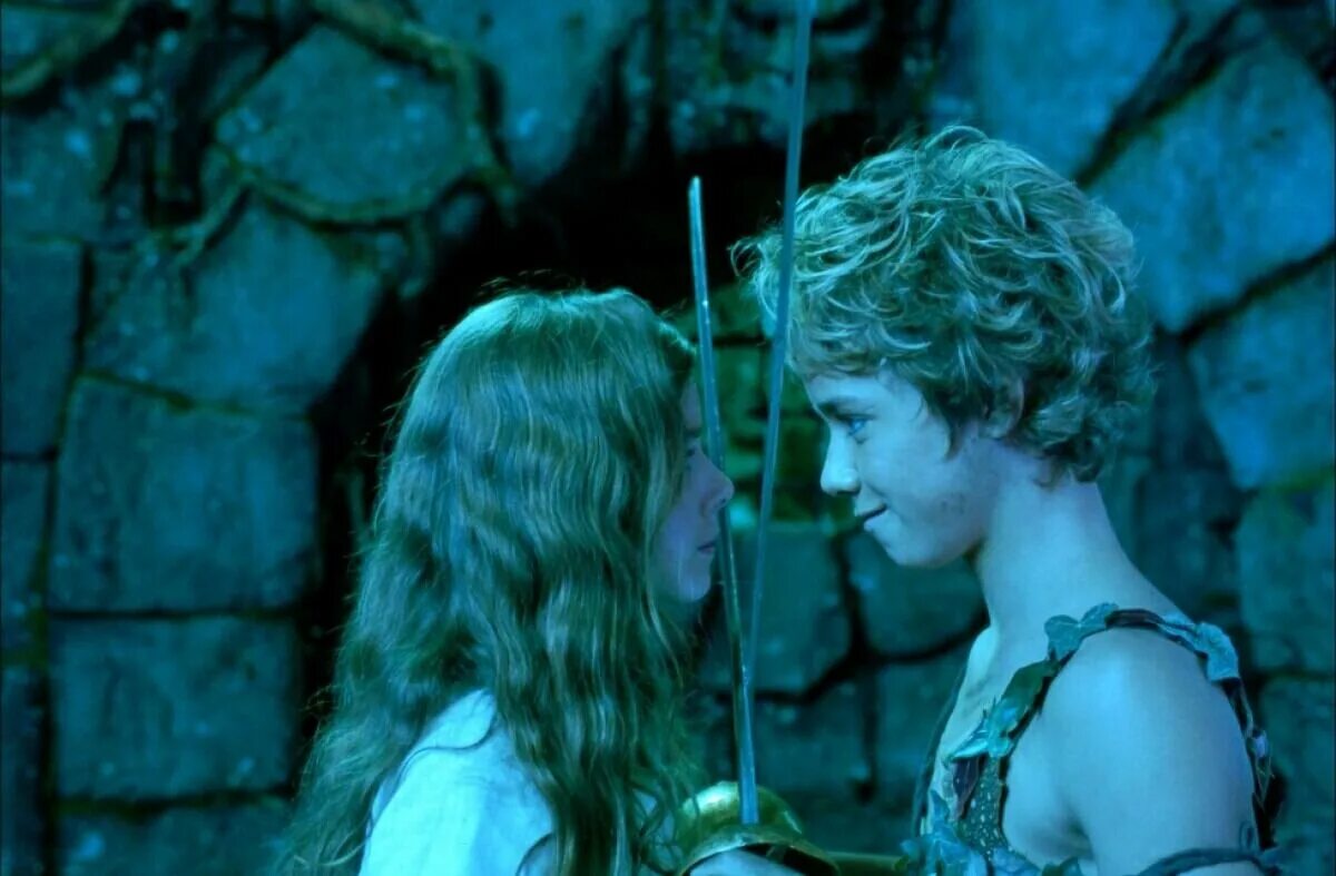Pin by Jennifer Lopes on Wallpapers séries Peter pan ouat, Peter pan, Robbie kay