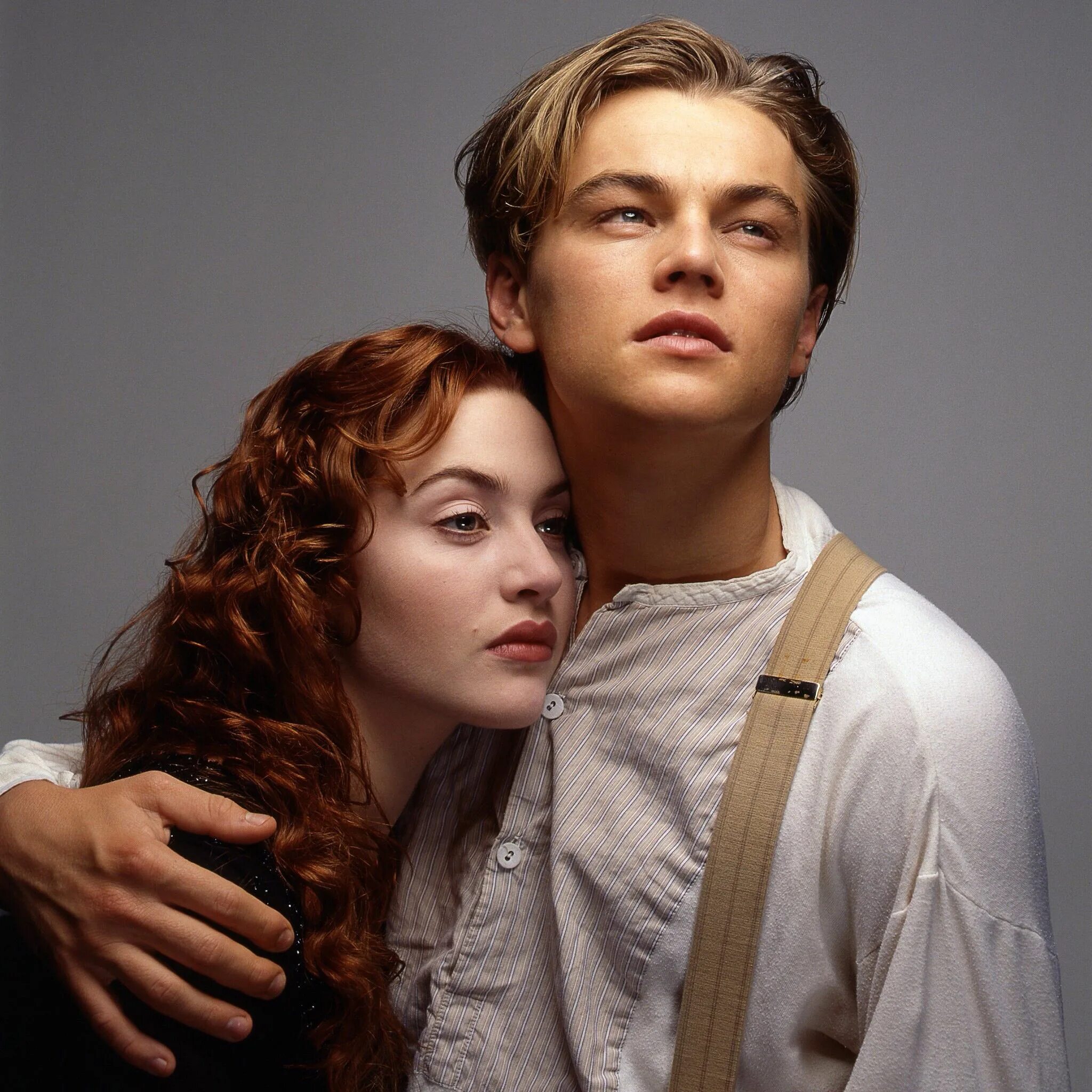 леонардо ди каприо снимался в титанике. леонардо ди каприо снимался в титанике. ди каприо тогда и сейчас. леонардо ди каприо тогда и сейчас. леонардо ди каприо титаник.