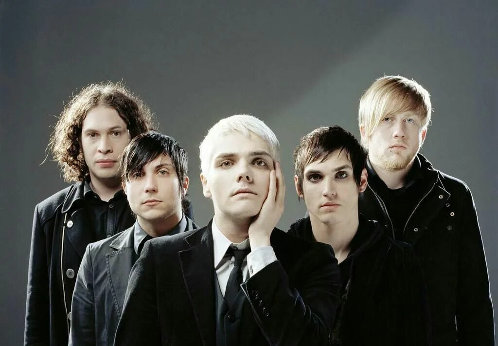 My Chemical Romance 2008. My Chemical Romance 2003. My Chemical Romance сейчас. Mi Chemical Romance. My chemical romance аккорды