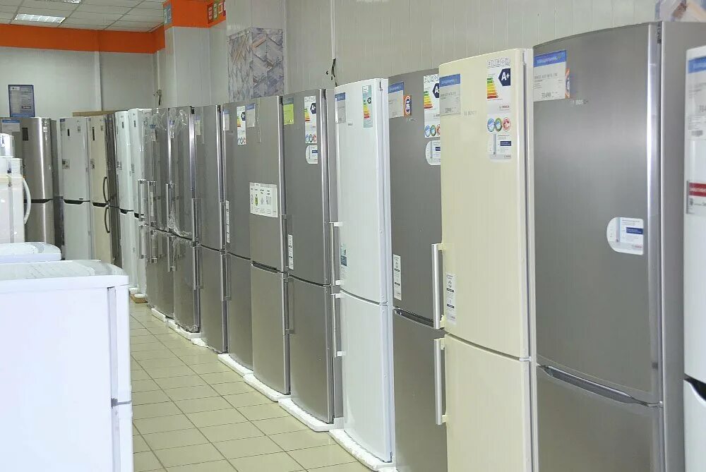 бытовые холодильники. бытовые холодильники. холодильник lkpv 1420 mediline. разбил холодильник. корпорация центр холодильники набережные челны.