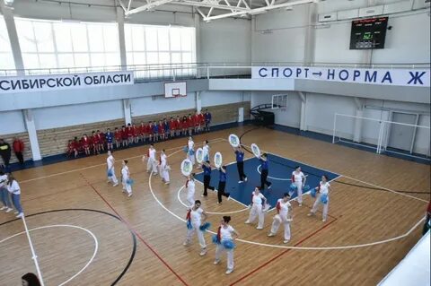 Открыт спорткомплекс