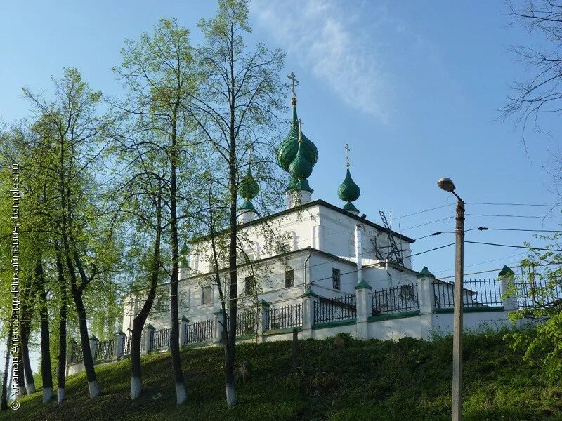 Спасо-преображенская церковь кинешма. Кинешма приход храма преображения господня. Спасо-преображенская церковь кинешма. Преображение кинешма. Преображенская церковь в кинешме (1694).