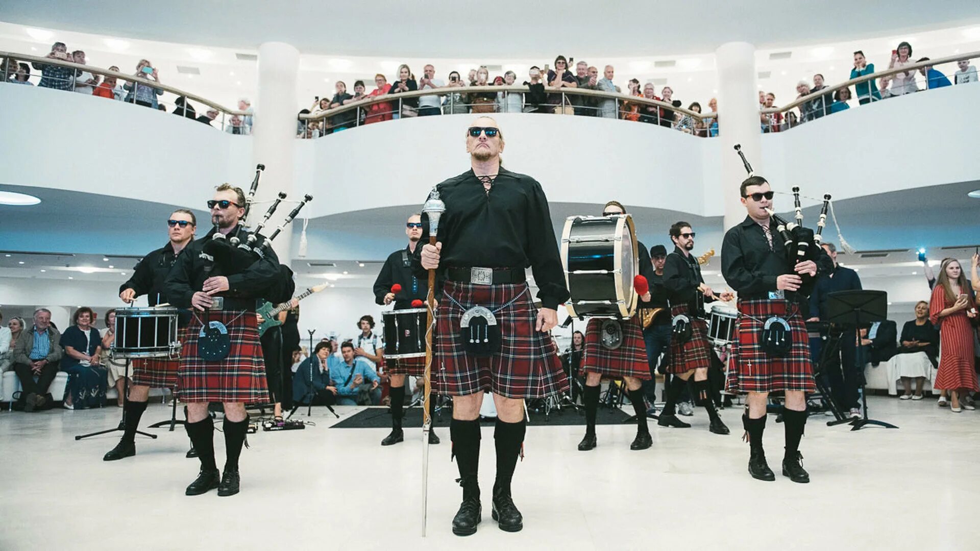 Оркестр волынщиков. Группа оркестр волынщиков москвы. оркестр волынщиков из москвы.