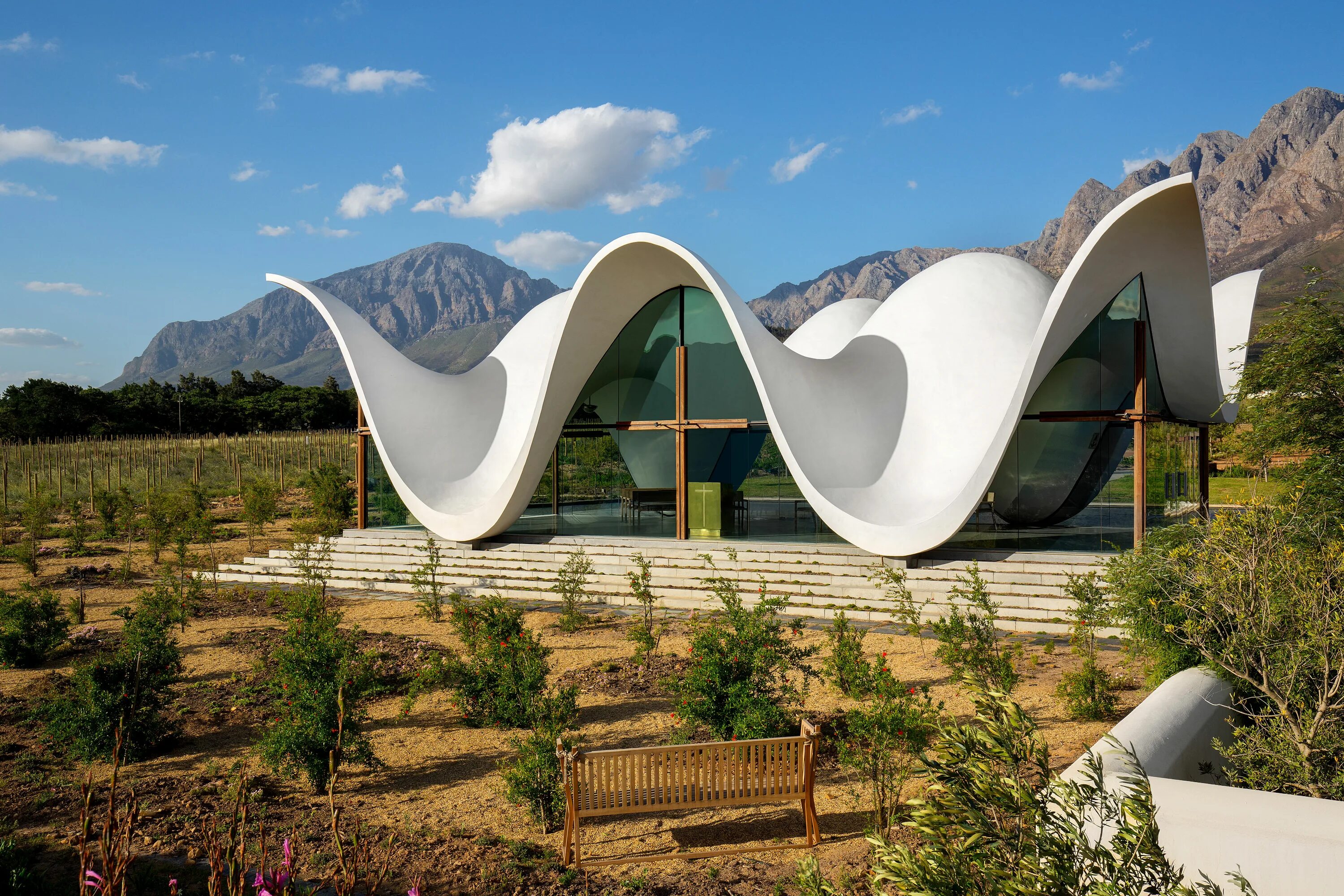 Bosjes Canopy часовня в Южной Африке. Южная Африка. Bosjes Chapel. Steyn-Studio. 2016. Капелла Бошес. «Капская» архитектура в ЮАР