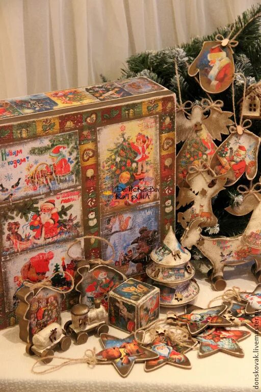 Стар сувениры. Советские новогодние подарки. Советские подарки на новый год. Подарок на новый год в Советском стиле. Советские новогодние подарки для детей.
