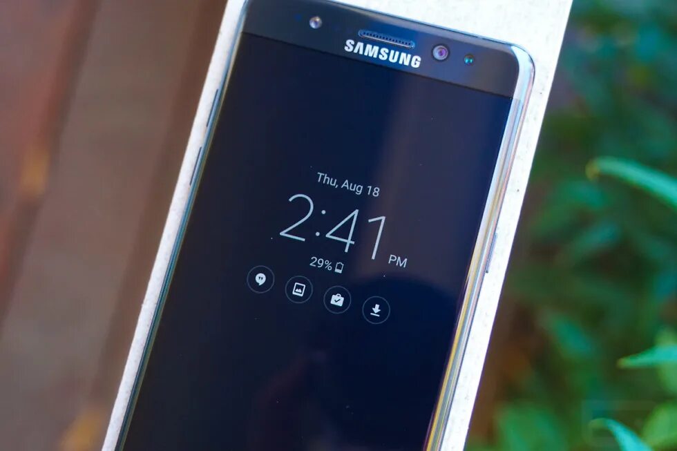 Always on display galaxy. Что такое always on display на самсунге. олвейс он дисплей на самсунг. смартфоны с always on display lg. aod samsung.