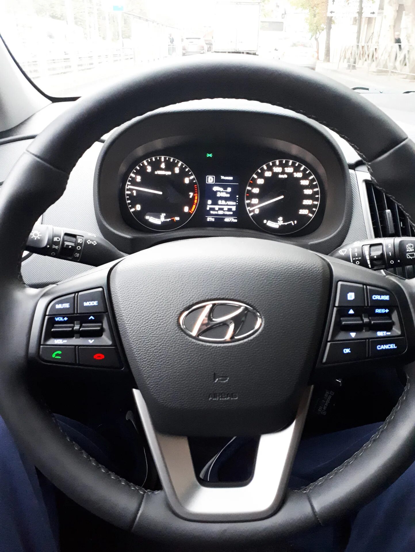 Hyundai creta руль. Руль Hyundai Creta руль. Hyundai Creta 2020 кожаный руль. Hyundai Creta круиз контроль. Руль АТ Hyundai Creta.