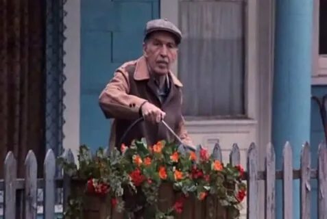 Однажды около