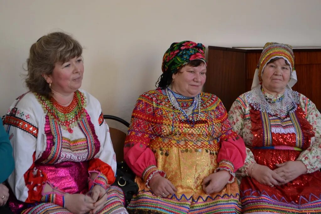 Марийцы и мордва. Удмурты мокша. удмурты марийцы мордва. марийцы, мордва, удмурты, карелы, коми, ханты и манси. финно-пермяки.