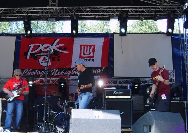 Группа ноль песня о безответной любви к родине. Песня ноль три. Песня ноль три. Ноль альбомы. Группа ноль альбомы.