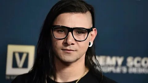 Биография Skrillex.