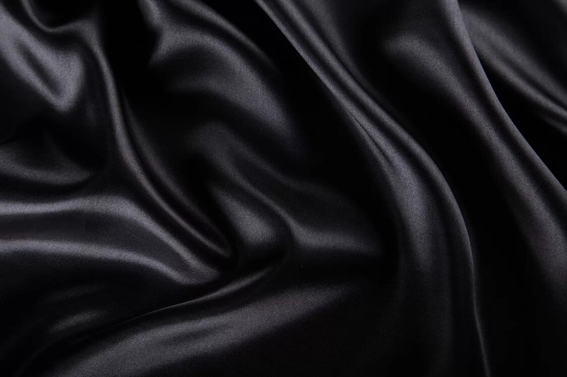 Черный шелк. Черная шелковая ткань. Черная атласная ткань. Черный шелк текстура.