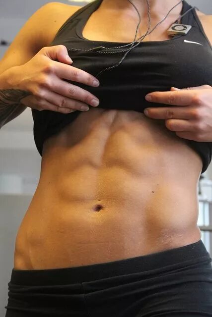 Плоский живот. Красивый живот. Плоский пресс. Пресс на животе. Кубики на животе.