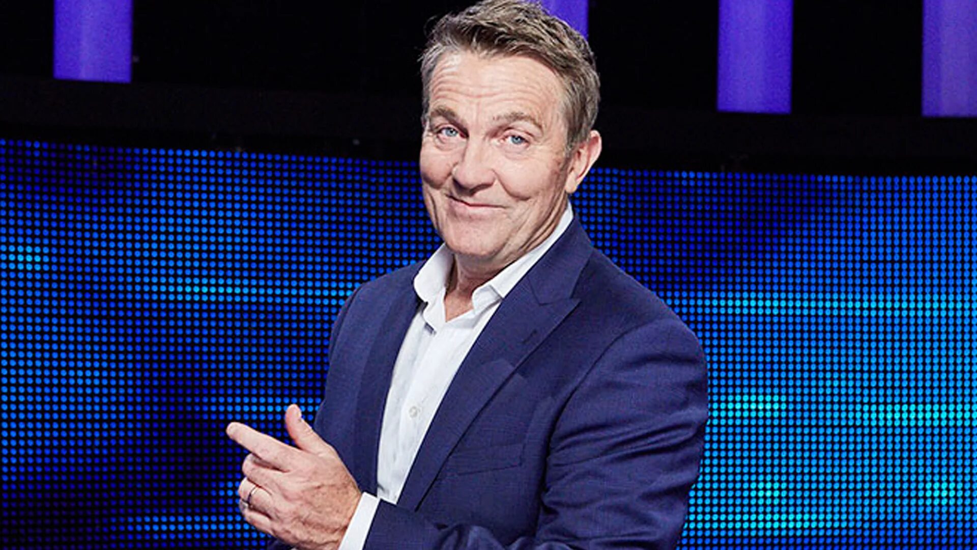 Bradley Walsh. Английский комик и телеведущий. Британский актер сыграл комика. Комики телеведущие. Английский комик 3 буквы