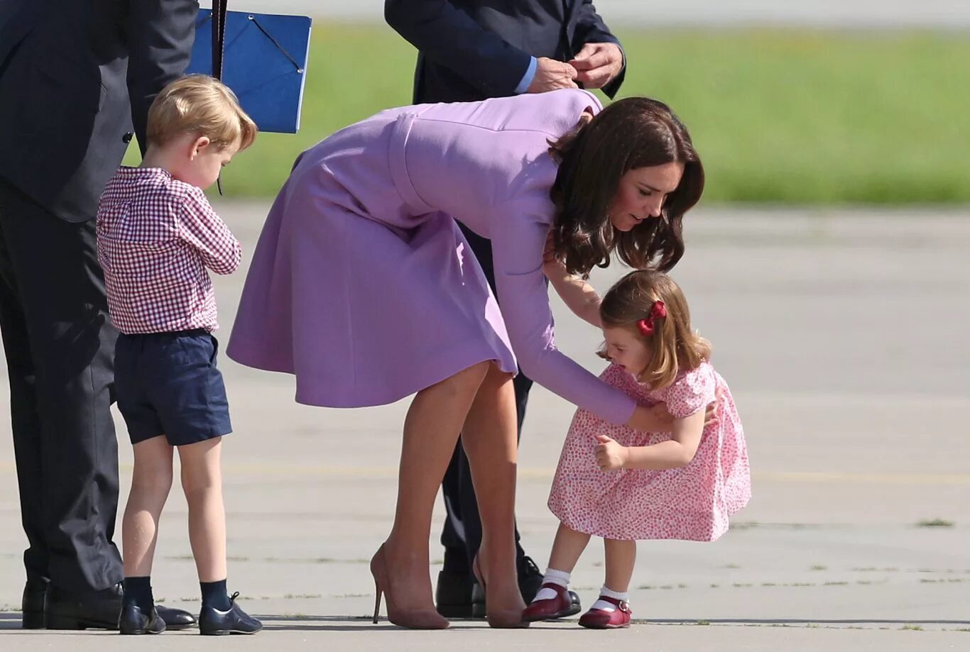 Принцессы сегодня. Принцесса Кембриджская Кейт. Кейт Миддлтон с детьми.
