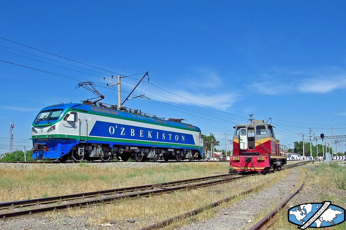 Узбекский 80. Вл80 Узбекистан. Узбекистан Локомотив ЖД. Электровоз o'zbekiston. Elektravoz uzbekiston.