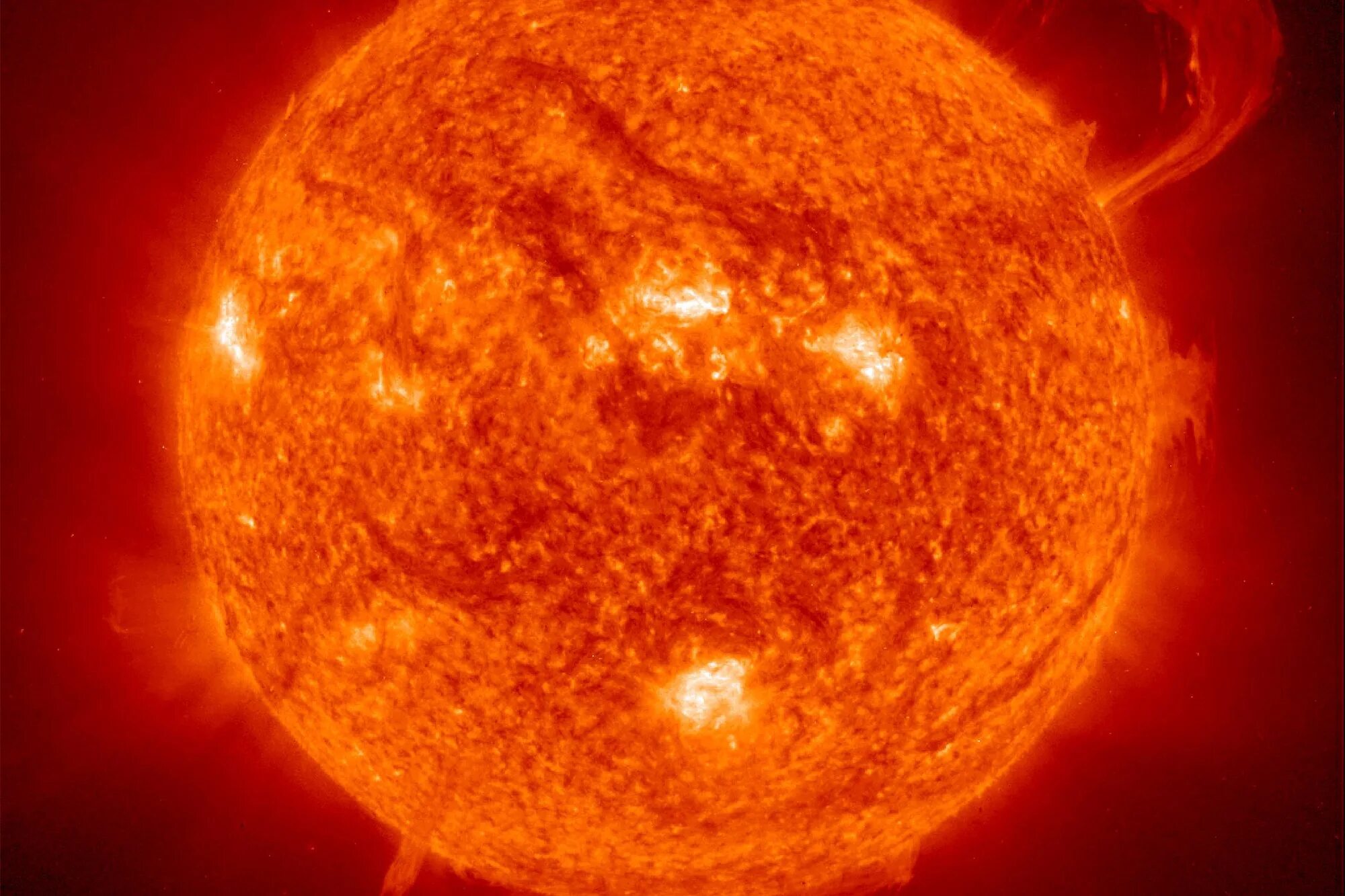 Вроде солнце. Солнце цвет звезды. Использование энергии солнца на земле. Использование энергии солнца на земле картинки.