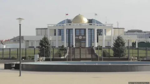 Столица поли
