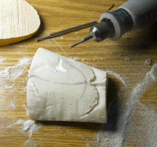 Скол при резьбе. Пила для мяса ручная. Кость пилить. Кость пилить. Сахарная кость говяжья.