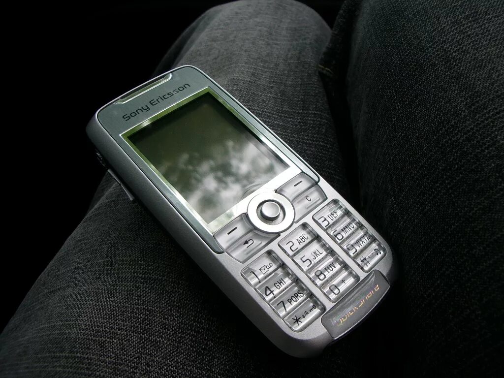 Старые телефоны sony. К700i Sony Ericsson. Телефон Sony Ericsson k700i. Сони Эриксон к 700. Sony Ericsson k k700.
