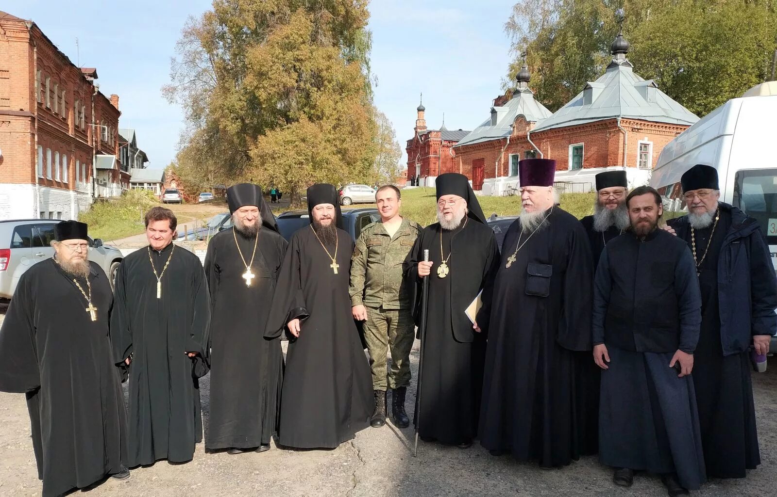 Арсаки александров расписание. Смоленская Зосимова пустынь мужской монастырь. Зосимова пустынь мужской монастырь братия. Зосимова пустынь Владимирской епархии.