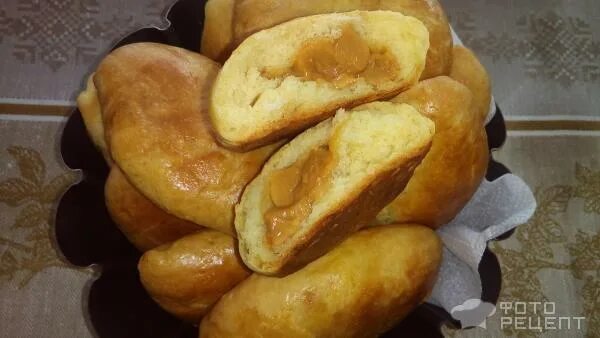 булочки «крем-де-паризьен». булочки со сгущёнкой варёной. пирог со сгущенкой. рецепт пирожков с сгущенкой. рецепт пирожков с сгущенкой.