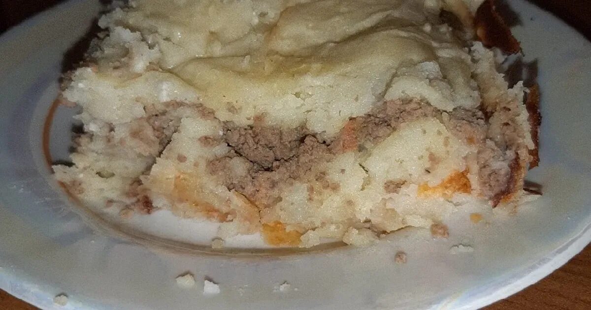 Запеканки с печенью рецепты. Картофельная запеканка с куриной печенью. Запеканка из говяжьей печени. Картофельная запеканка с печенкой. Запеканка из печени и картофеля.