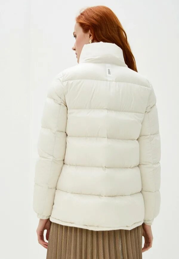 Add white. Пуховик add белый 2aw006. пуховик add 16150191jm. пуховик add белый. пуховик add белый длинный.