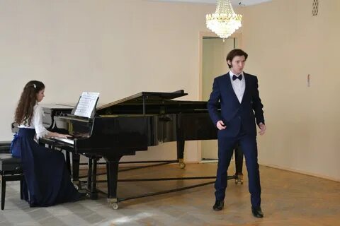 Лауреат международных конкурсов