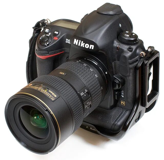 Nikon ed af-s VR-Nikkor. Nikon 16-35mm f/4.0g. Nikon d850 Kit 24-120mm f4 g ed VR.