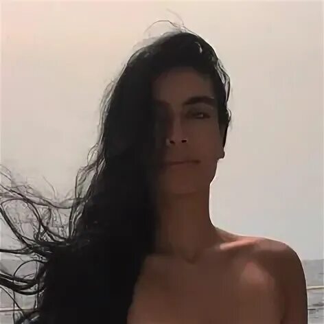 Sevdaliza кто это мужчина или женщина. Севдализа. sevdaliza транс. севдализа рост. sevdaliza фигура.