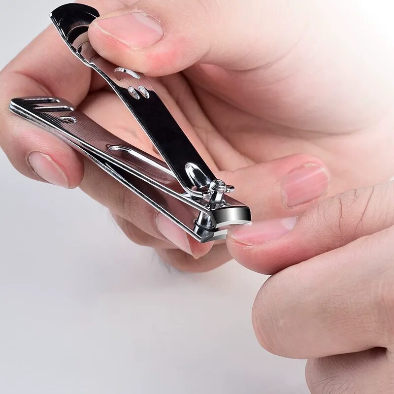 Ногтями можно резать. Кусачки для ногтей. Штука для стрижки ногтей. Ножницы для подстрижки ногтей. Книпсер для ногтей.