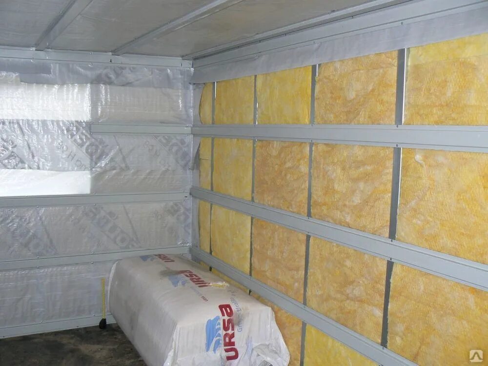 Утеплитель для бани на стены изнут. Теплоизоляция стен изнутри материалы пароизоляция. Термоизоляция в парилке теплоизоляция. Пароизоляция для бани на стены изнутри.