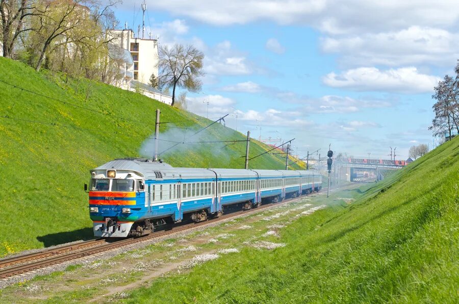 Поезд спб гродно. Станция Брузги. Станция Немейщизна. Перегон Гродно Лососно. Фото линии Гродно Брузги.