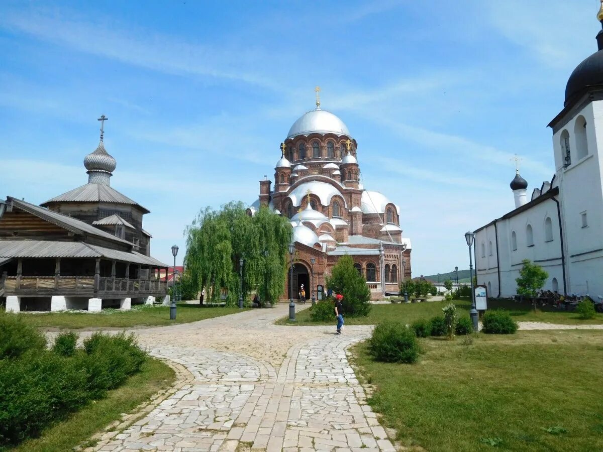 Иоанно-Предтеченский монастырь Свияжск. Иоанно-Предтеченский монастырь остров град Свияжск. Свияжский монастырь Иоанно-Предтеченский Свияжский женский. Экскурсия в свияжск из казани на автобусе