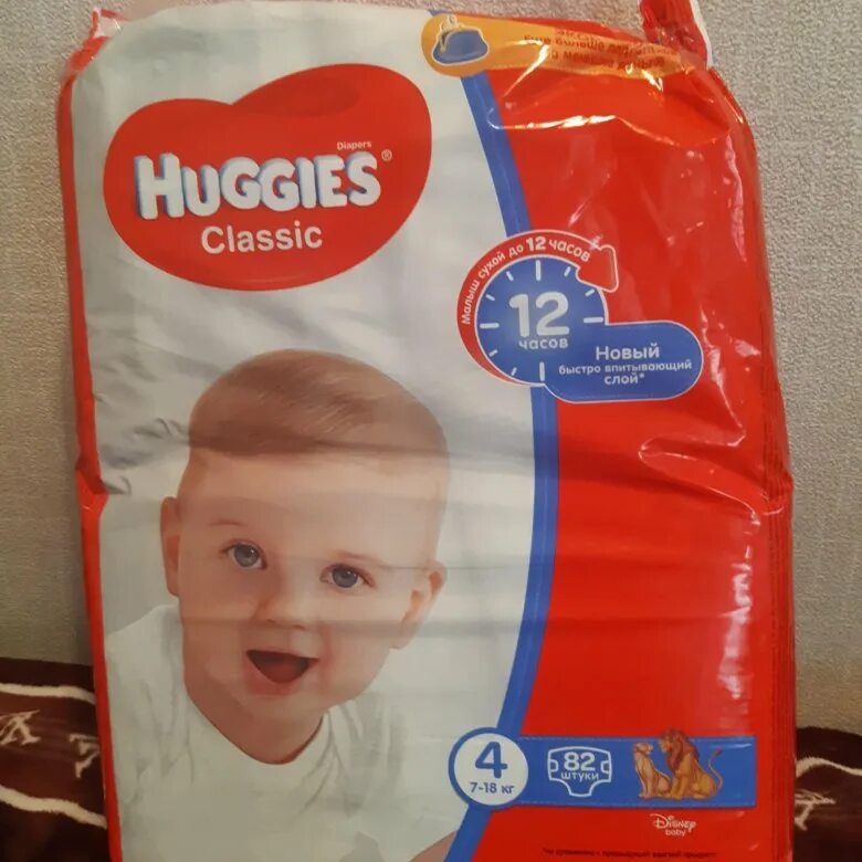 Huggies classic. Huggies Classic 4. Упаковки Хаггис ребенку 4 размер. Huggies Classic small 3. Игрушки Хагги в Англии.