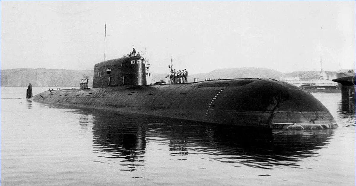 Подводная лодка к-278 комсомолец. СССР К-278 подводная лодка. Комсомолец подводная лодка гибель. К-278 атомная подводная лодка. Тема пл