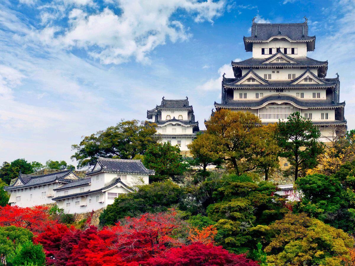 Замок мацумото замок химэдзи. Замок белой цапли (химэдзи), япония. 10. Замок химедзи япония зима. Замок белой цапли.