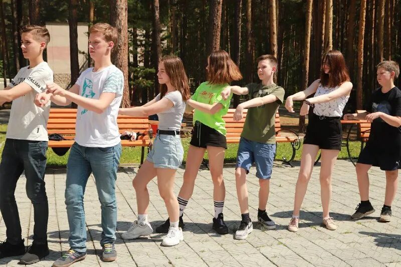 График смен в лагере. Электрогорск школьный лагерь. Приют вилючинск радуга 2019. График смен в лагере. 3 смена даты.