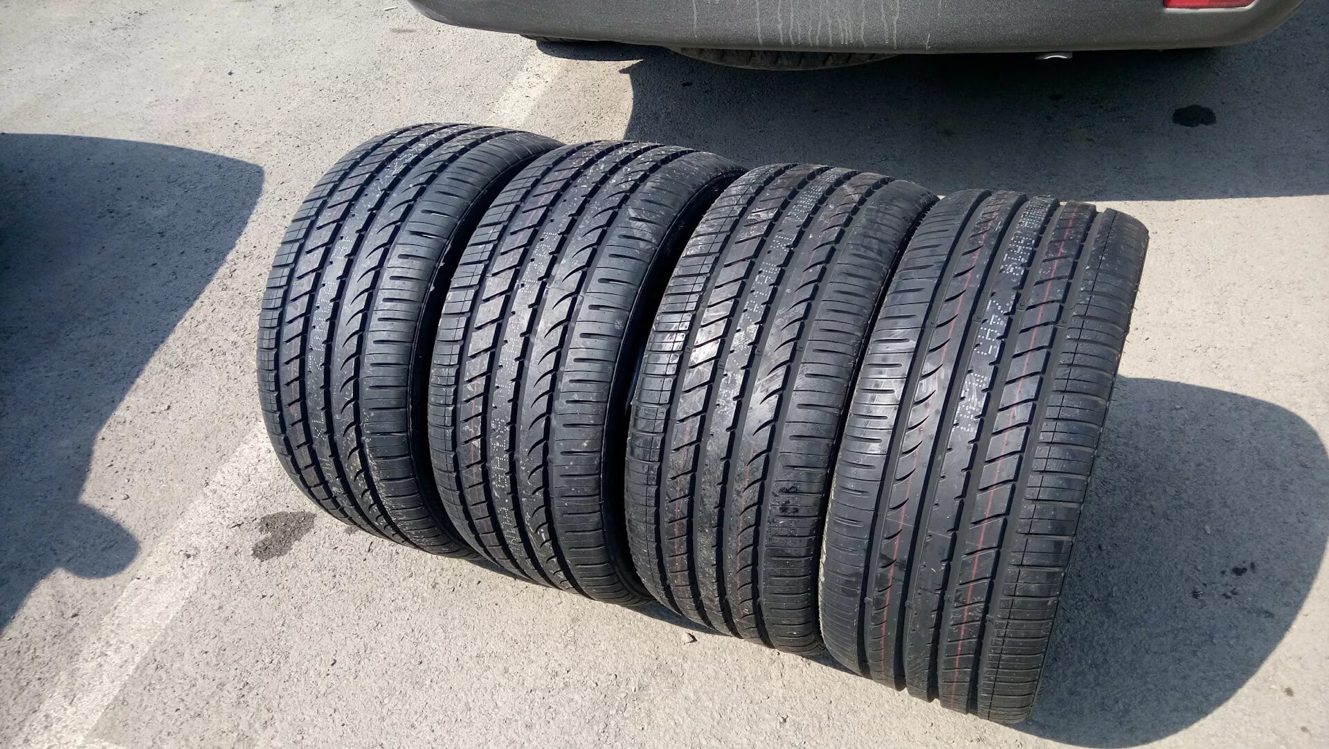 Резина 225 55 r19. Nitto полуслик r19. Резина 225 55 r19. Anvelope. Cooper cs4 touring plus.
