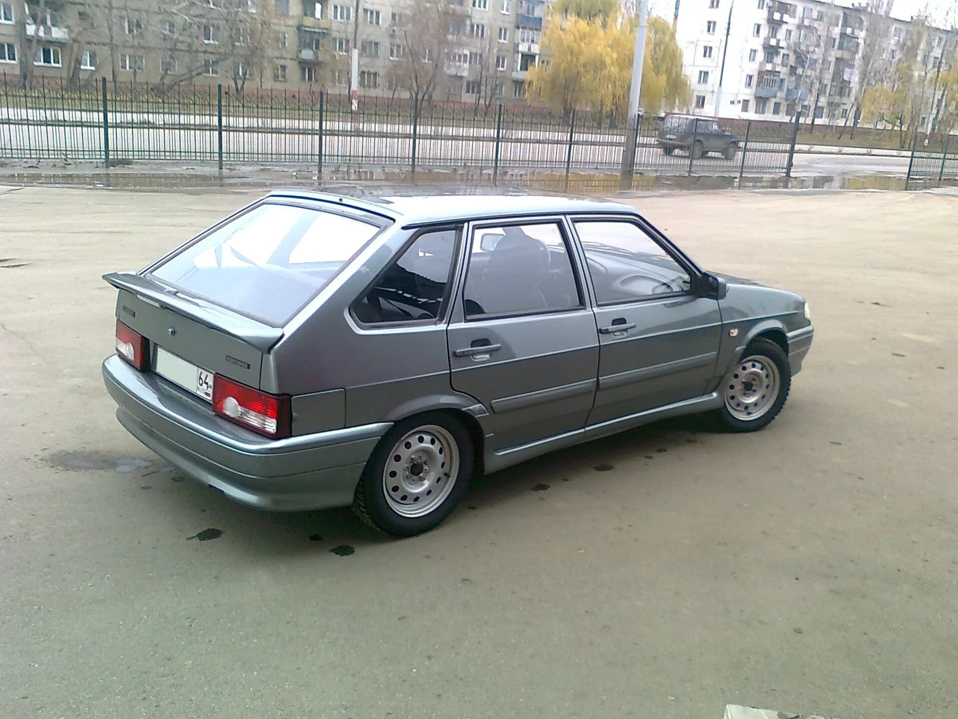 Серо зеленая 14