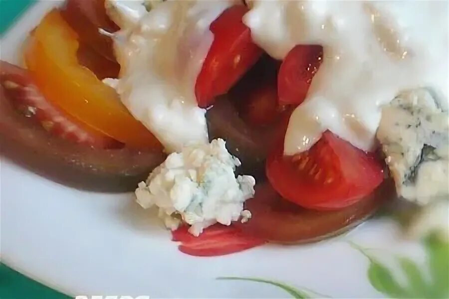 Сырный соус дор блю. Куриная грудка с соусом дор блю. Сыр дор блю горгонзола. Соус блю чиз с вустерским соусом. Дор блю сыр нарезка.